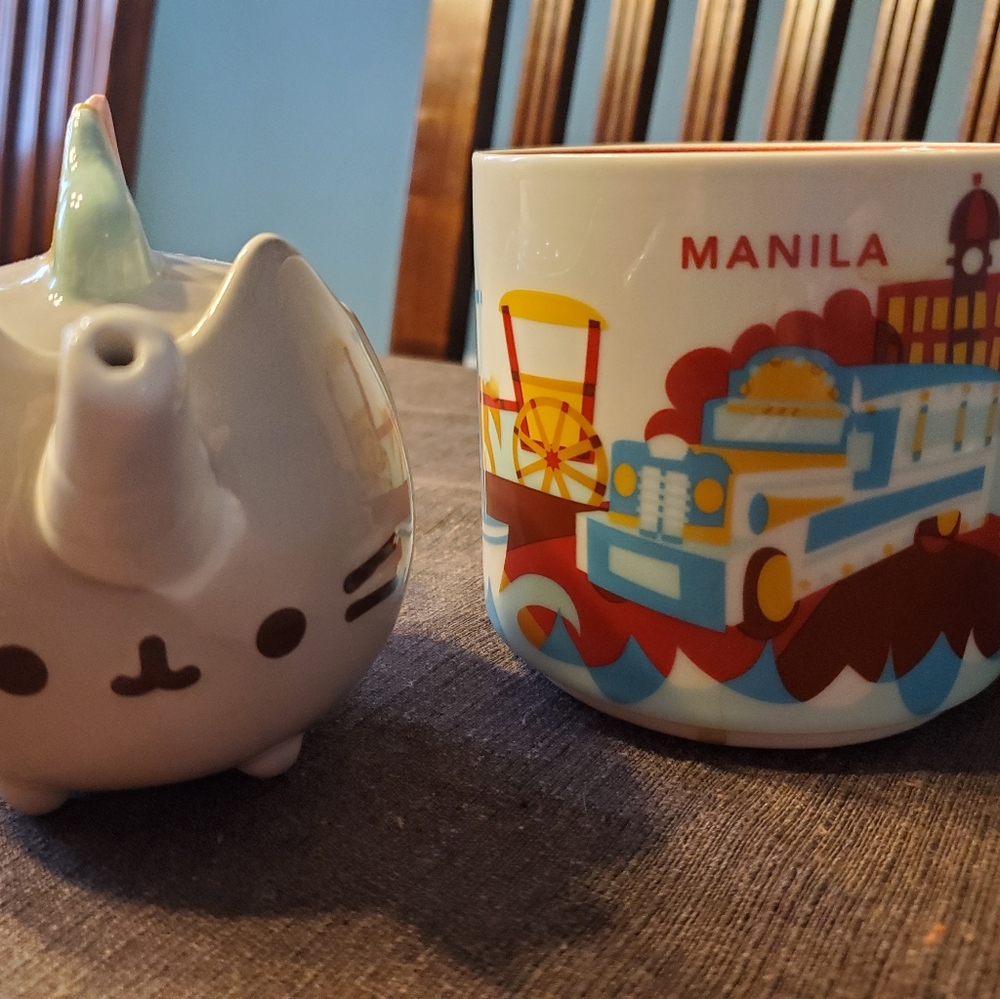 BNWOB Pusheen Mini Unicorn Pot